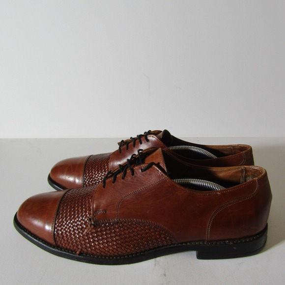 Item Sold - Picture 4 of 12